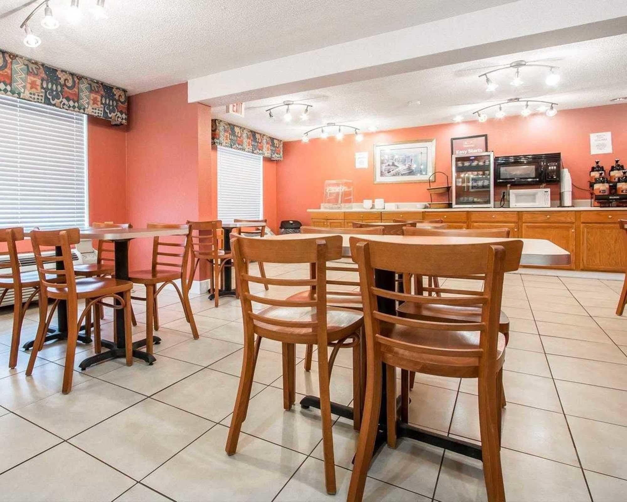 Econo Lodge Pooler - Savannah I-95 Kültér fotó